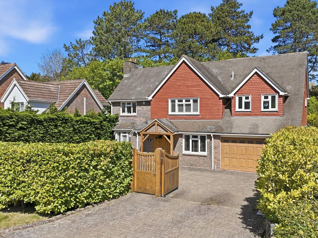 Main image of property: Longaford Way, Hutton, CM13