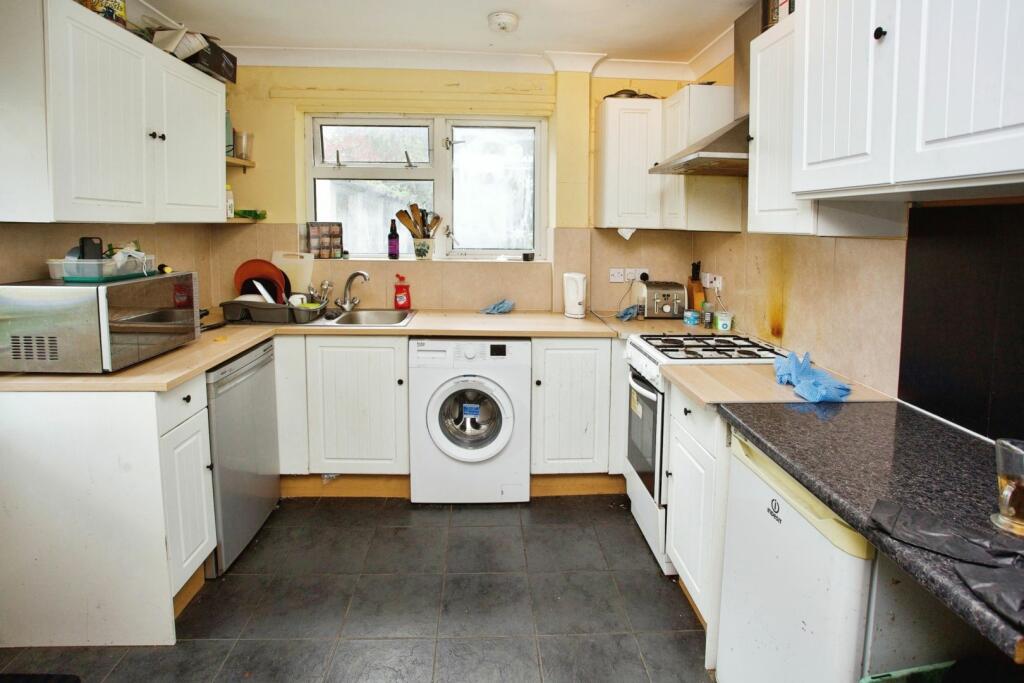 House in Southampton, Millbank, Woolston - View 4