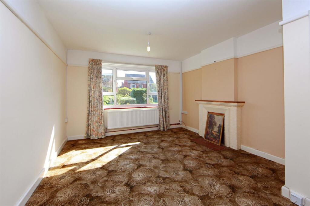 Bratton Road, Admaston, Telford photo 4