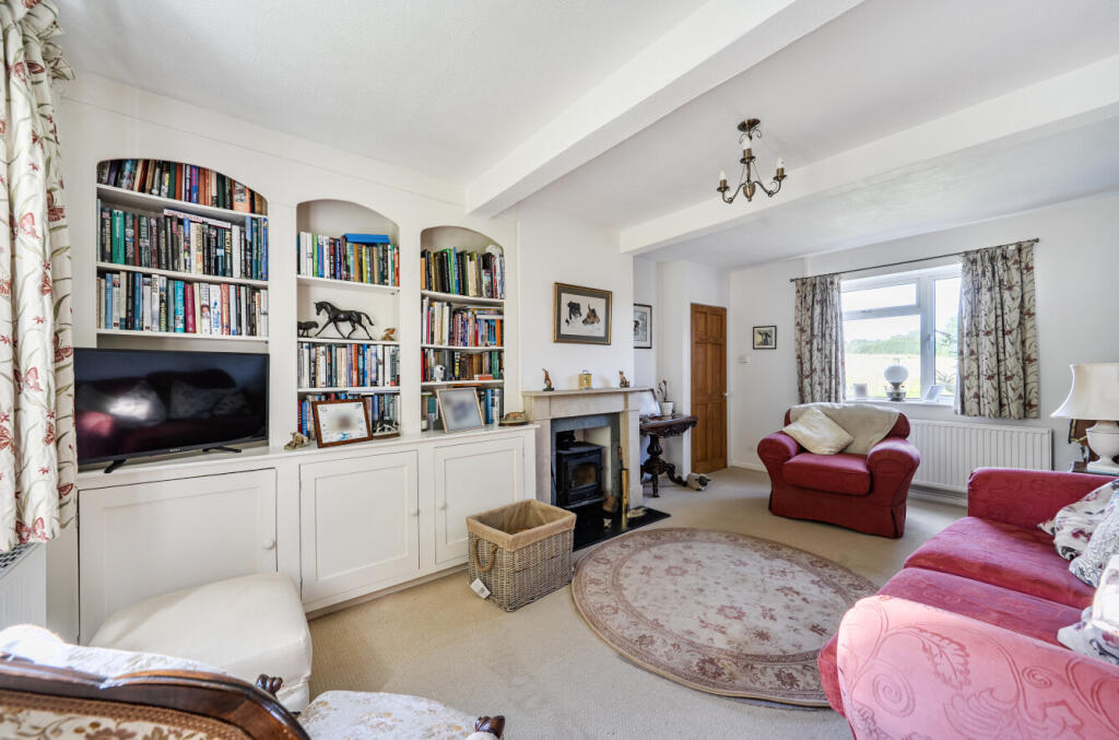 House in Lambourn, West Berkshire - View 3