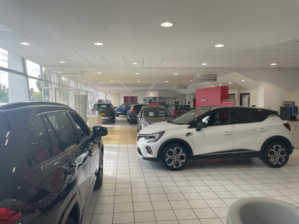 Front showroom area.jpg