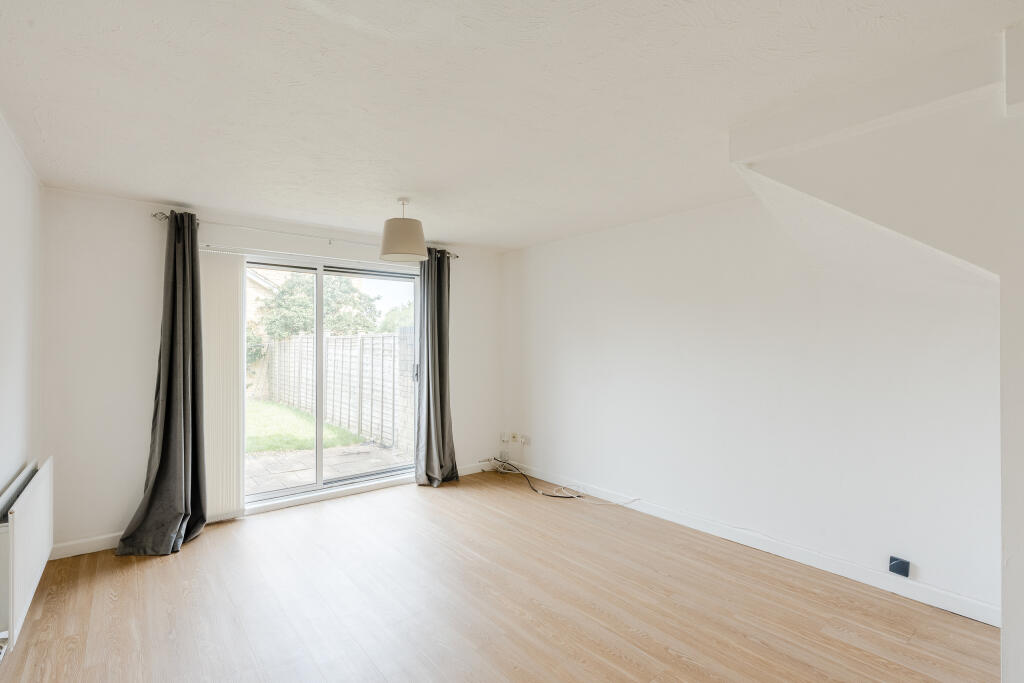 House in Bradley Stoke - View 2