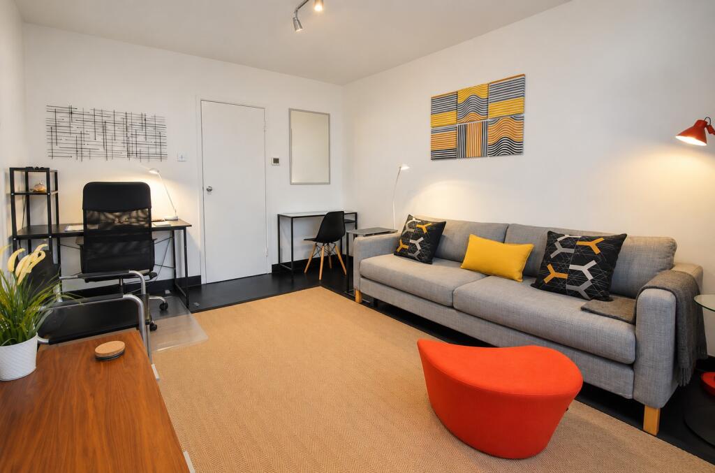 Main image of property: Peregrine House, Angel, London, EC1V