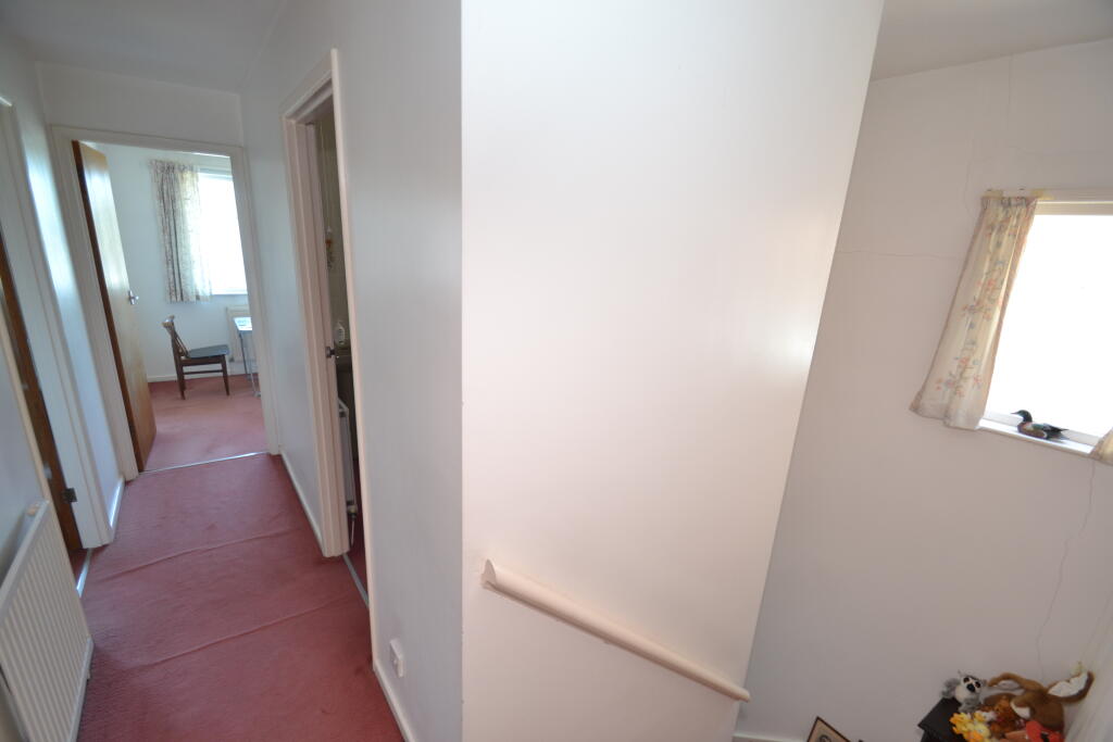 House in Ryde, Oakfield - View 5