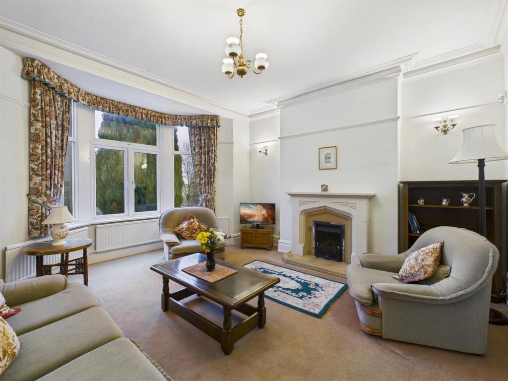 Lightwood Road, Buxton photo 4