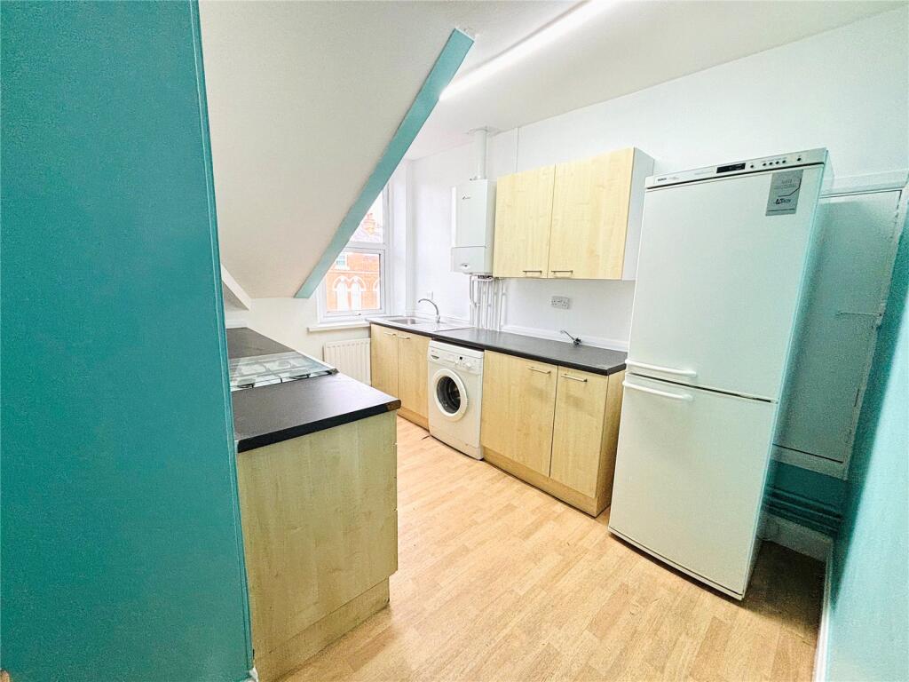 Flat 3, BIRMINGHAM, West Midlands, B16 photo 4