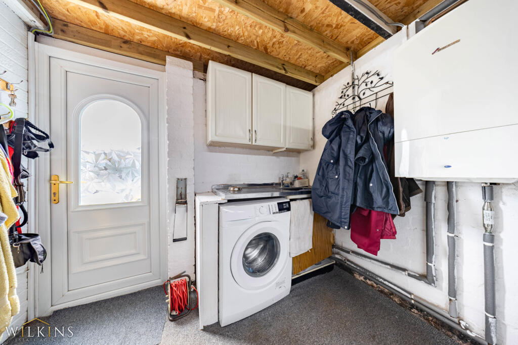 Additional image 20 of Cedar Crescent, Kingsbury, Tamworth, Warwickshire, B78