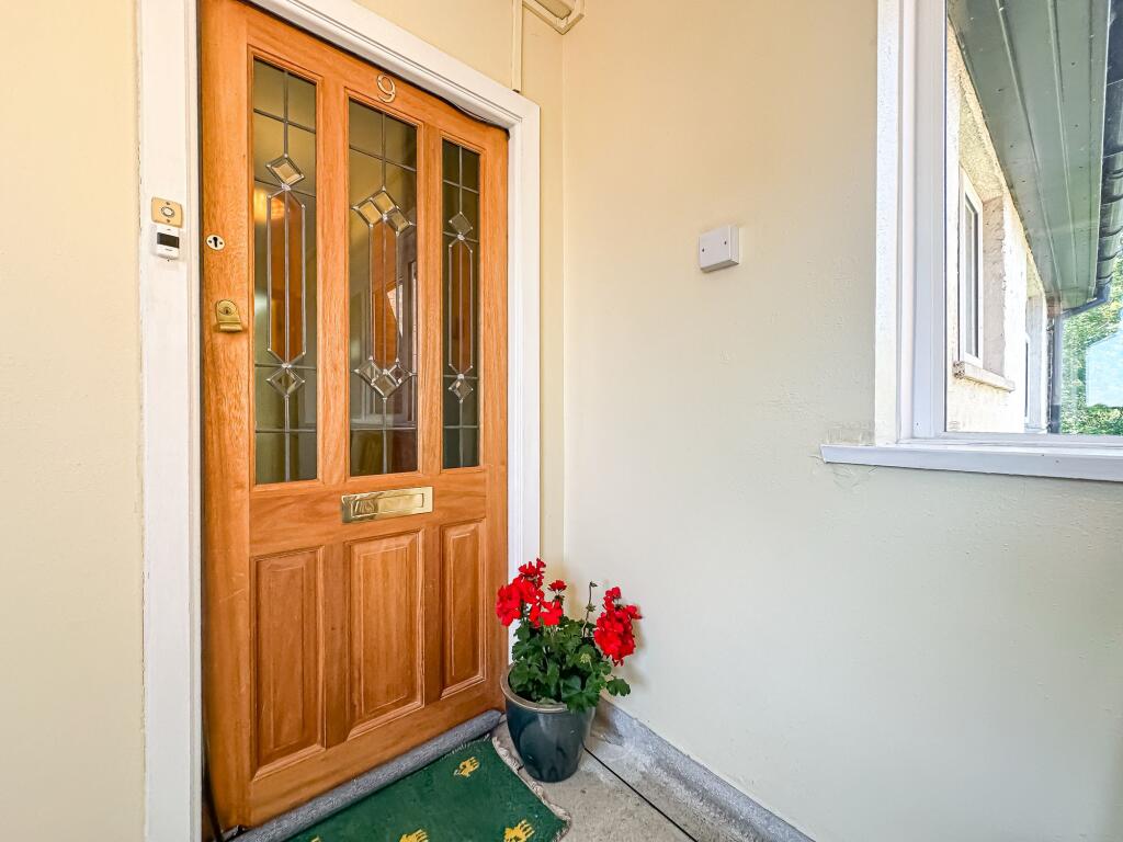 Apartment in Wirral, Liverpool City Region - View 5