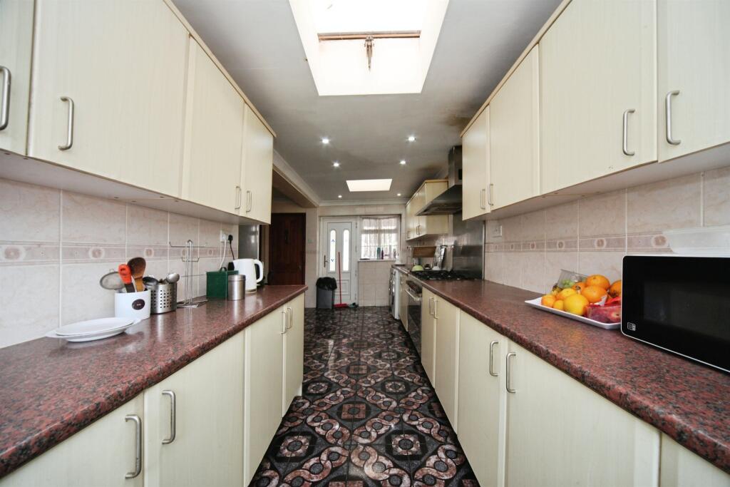 Letchworth Road, Luton photo 4