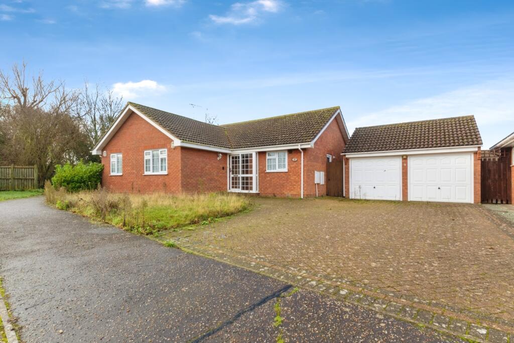 Main image of property: Charnock Close, Kirby Cross, Frinton-on-Sea, Essex, CO13