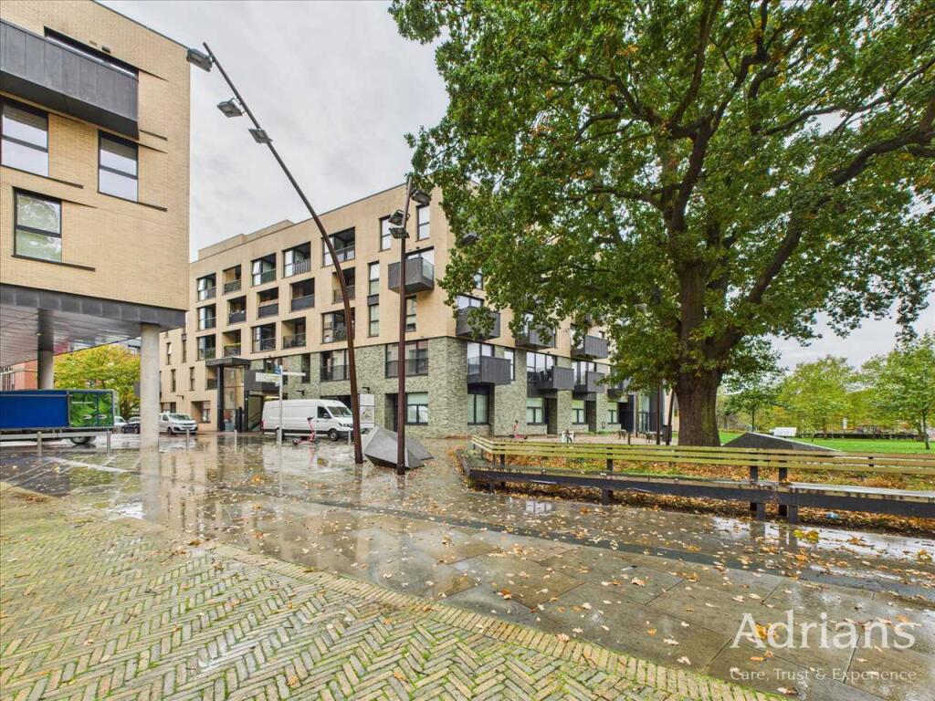 Newcombe Court, CM1 photo 2