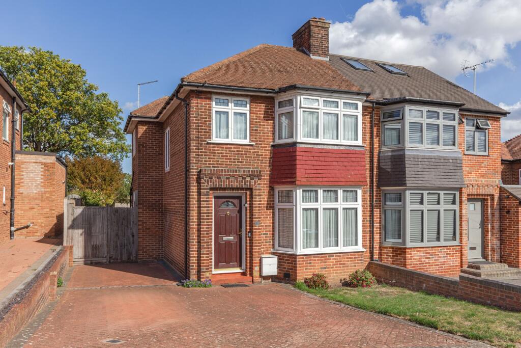 Main image of property: Lowther Drive, EN2 7JN