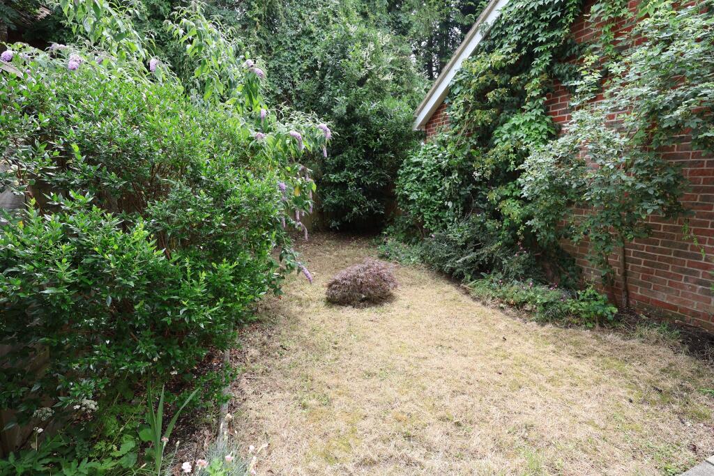 House in Winchester, Denmead - View 4