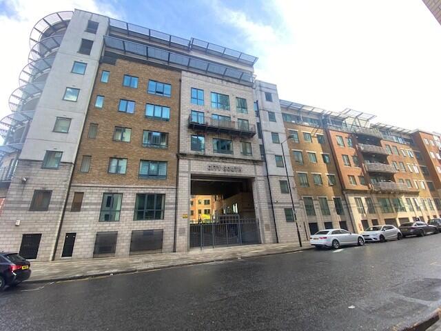 Main image of property: Apartment 99, City South, 39 City Road East, Manchester, Greater Manchester M15 4QE