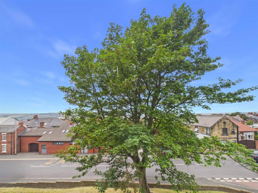Apartment in Gateshead, Eighton Banks, Low Fell - More