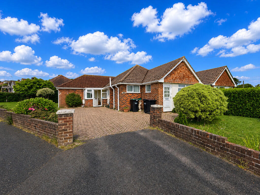 Main image of property: Solent Drive, Hythe, Southampton