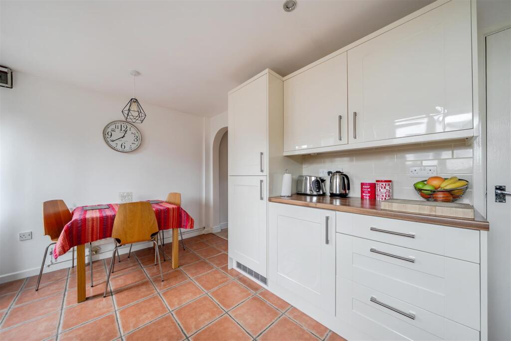 House in Gobowen, Lower Hengoed, Selattyn and Gobowen - View 5