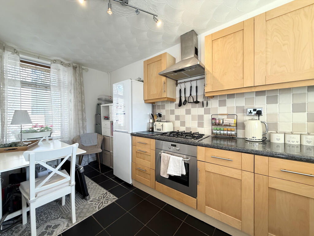 House in Cwmdare, Aberdare West - View 5