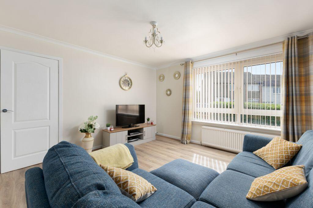1 Arthur Place, Cowdenbeath, KY4 8NR photo 4