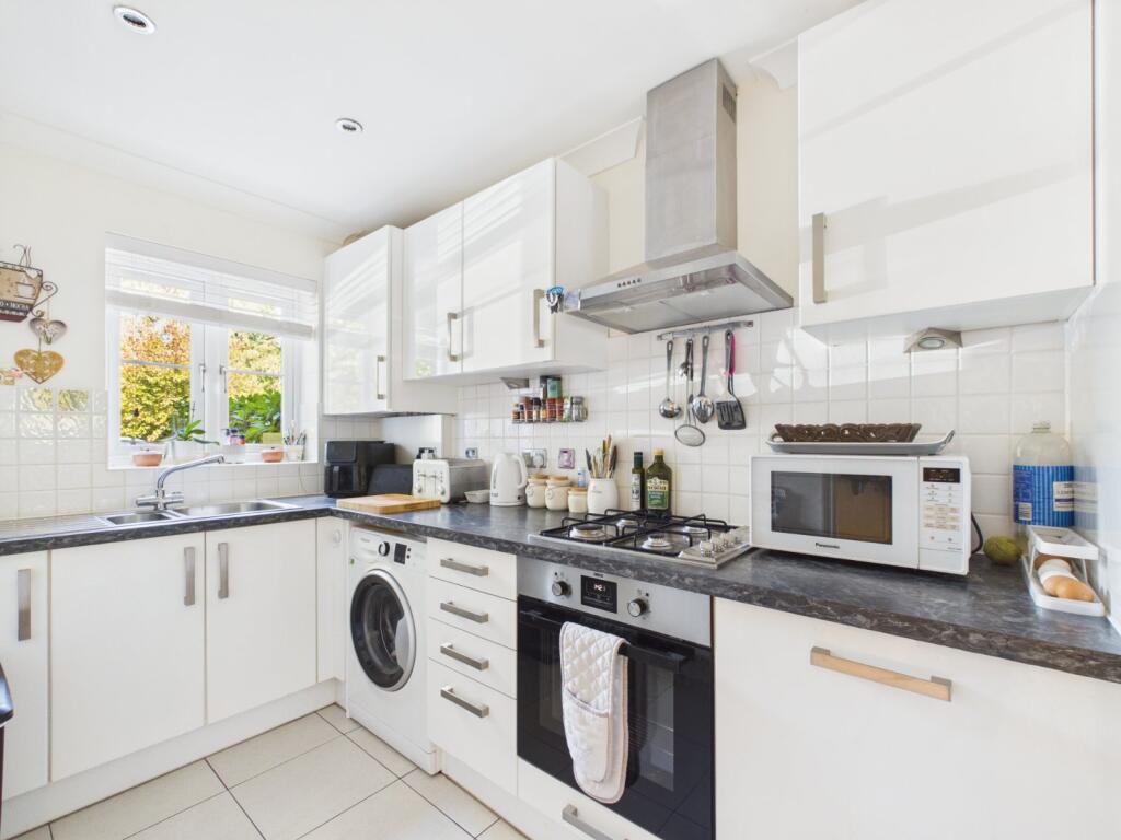 House in Hemel Hempstead, Chesham - View 4