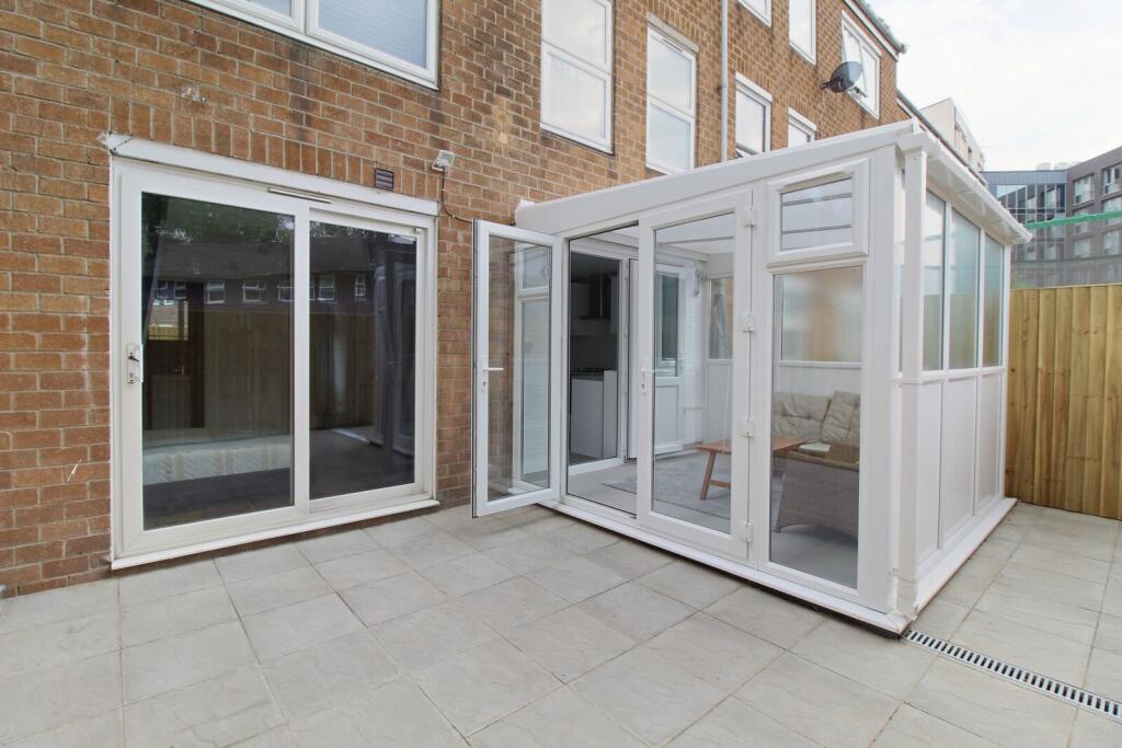 House in London - View 4