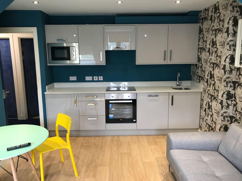 Apartment in Huddersfield - More