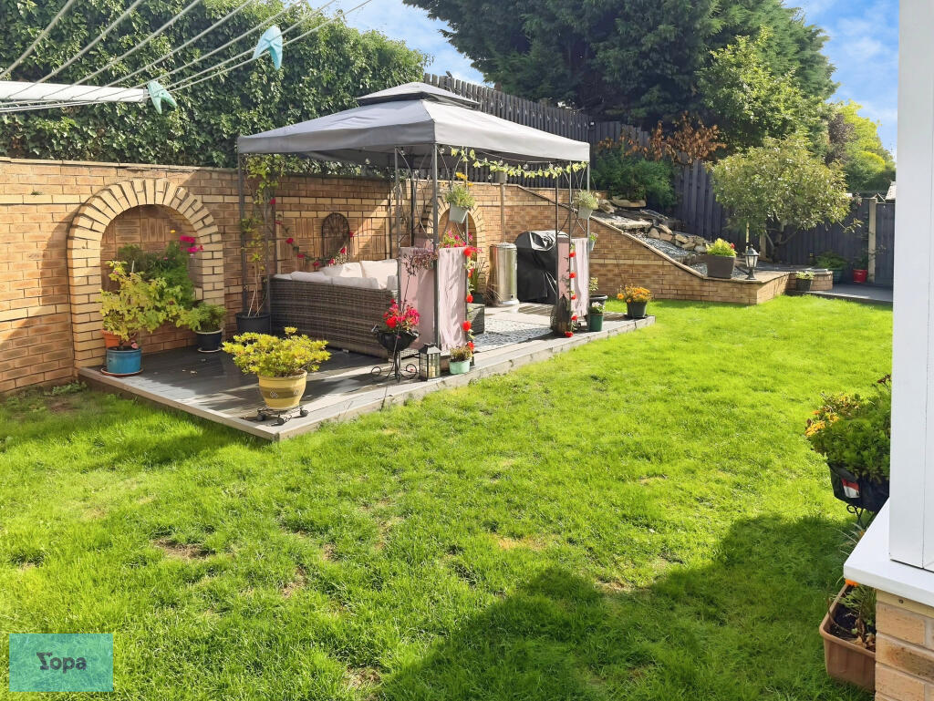 House in Doncaster - View 2