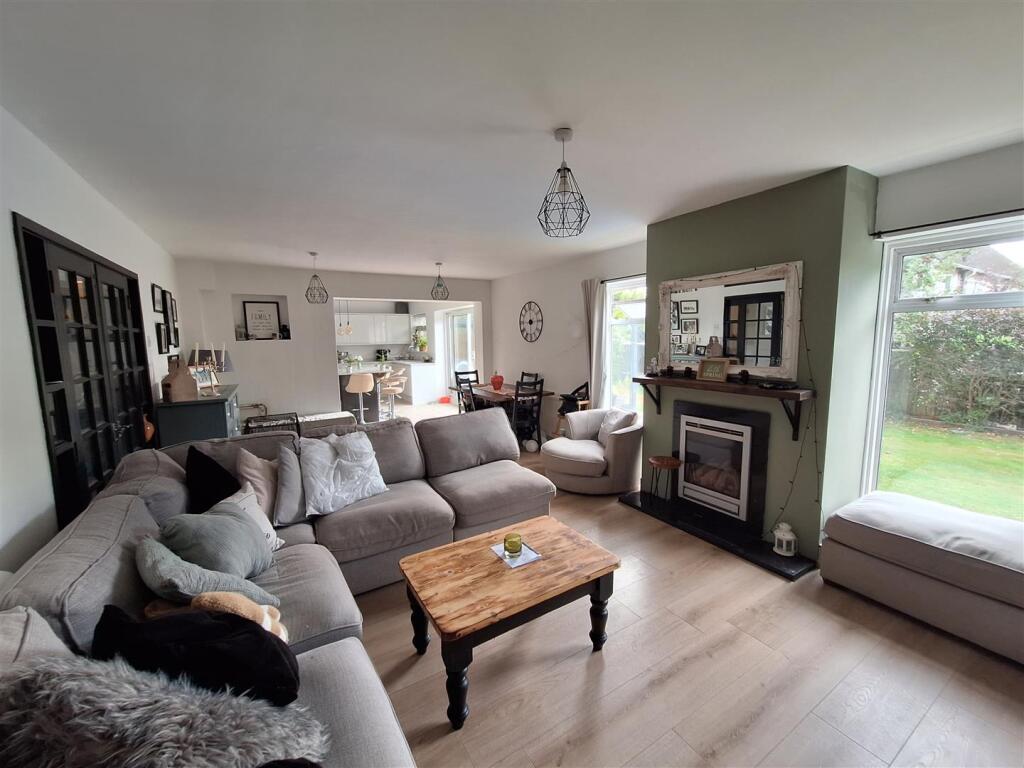 House in Peterborough - View 5