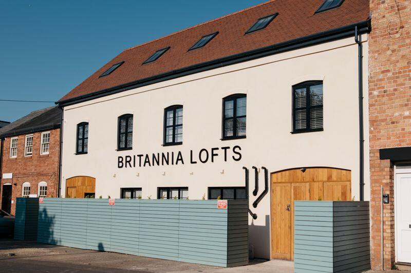 Main image of property: 42 Britannia Road, Worcester