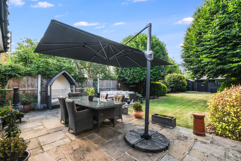 House in Chelmsford, Great Baddow - View 5