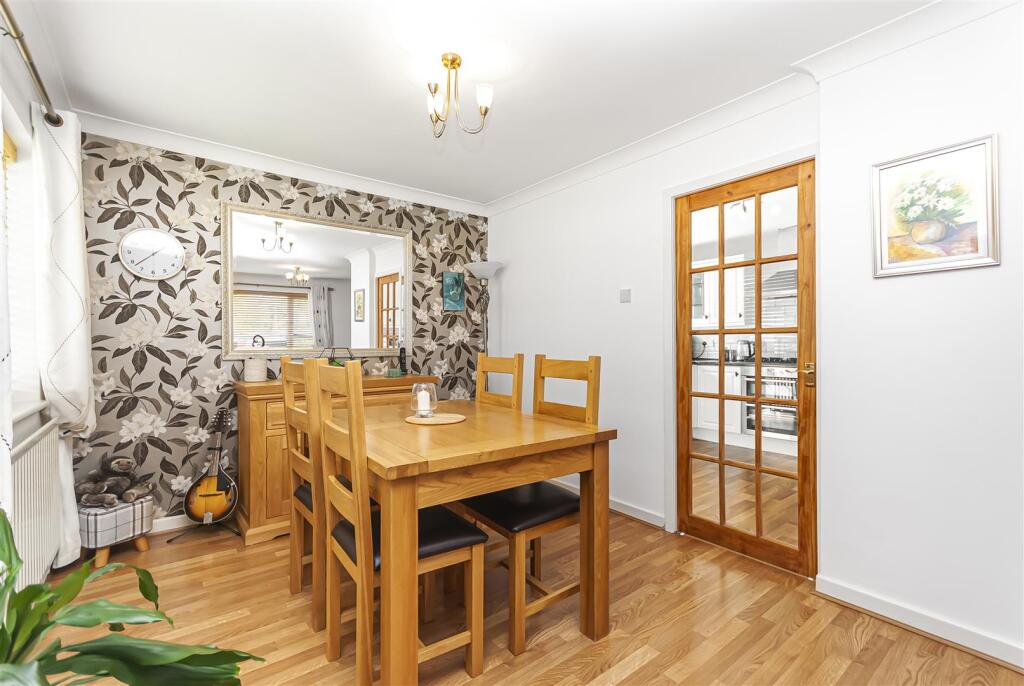 Meadway, Bury photo 4
