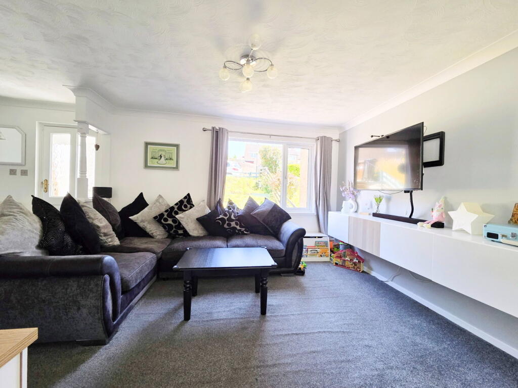House in Plymouth - View 3