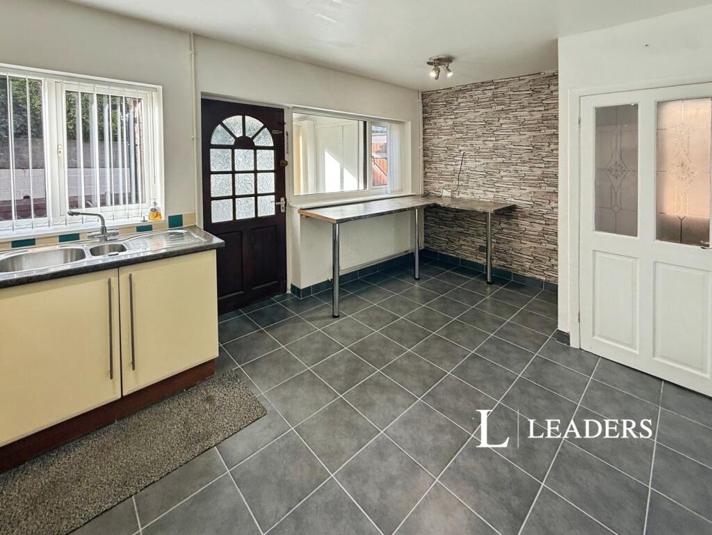 House in Stoke-on-Trent - View 5