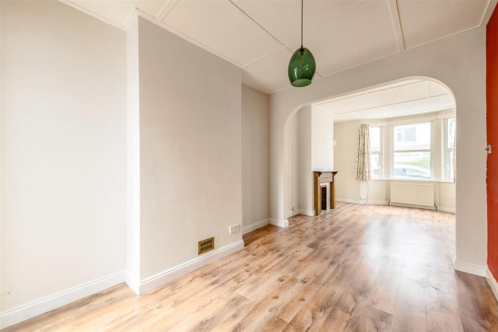 House in Brighton - View 4