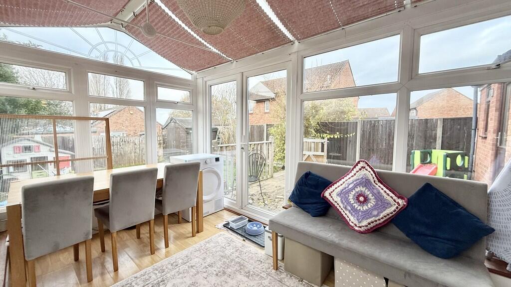 House in Westbury, Leigh Park - View 6