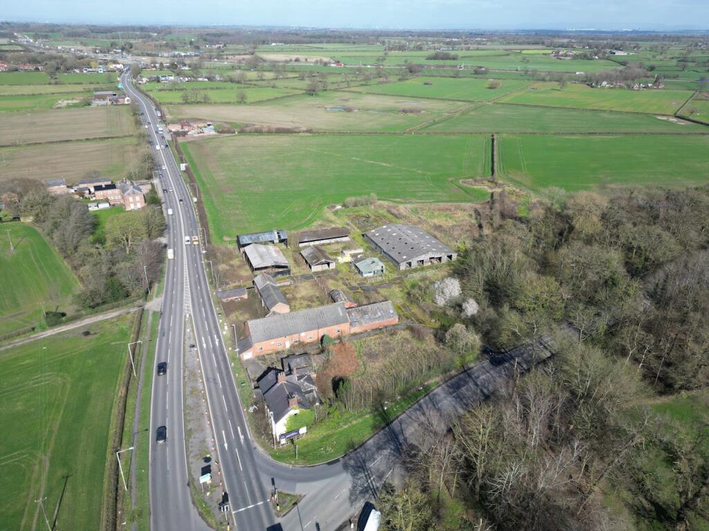 Main image of property: Villa Farm, Chester Road, Tabley, WA16 0EX