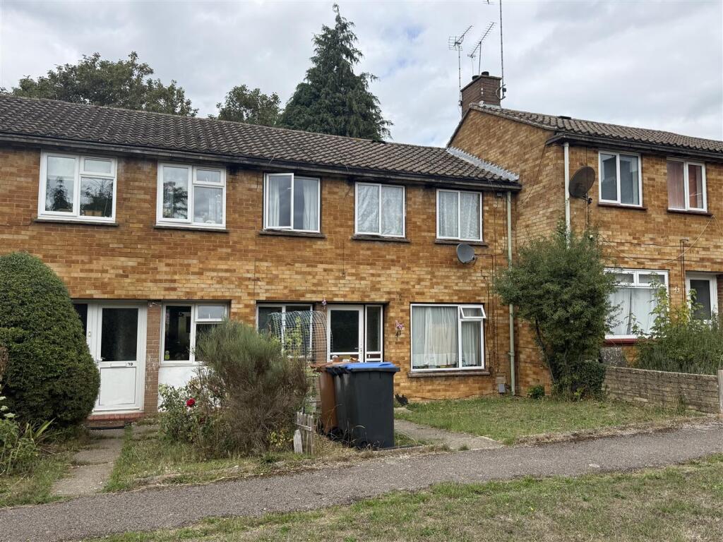Main image of property: Bradshaws, Hatfield