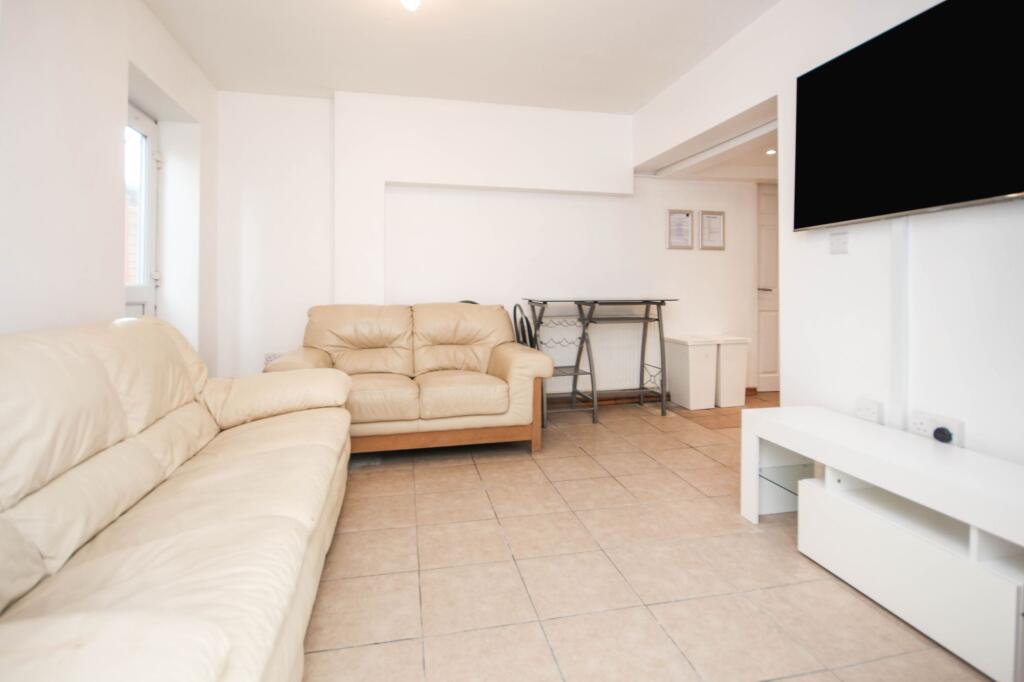 House in Bournemouth - View 2