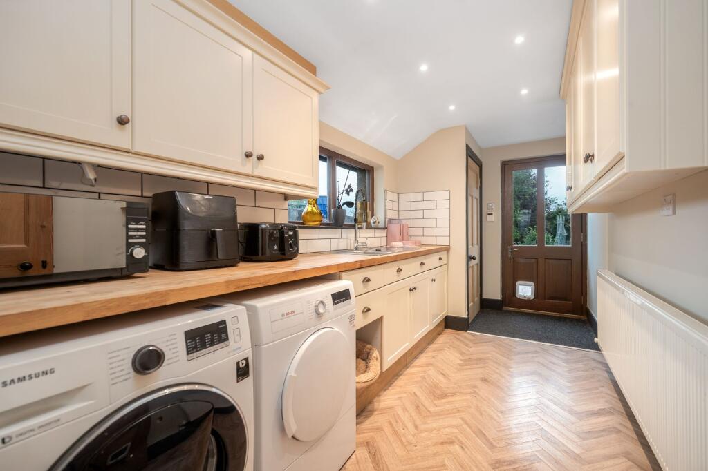 House in Leicester - More