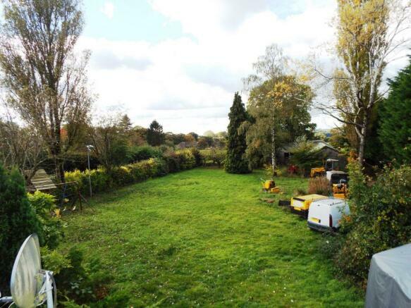 4, Hilltop Drive photo 3