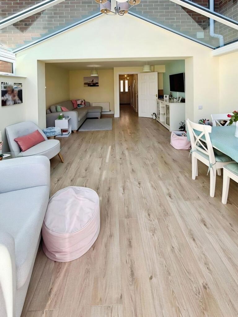 House in Swindon - View 4