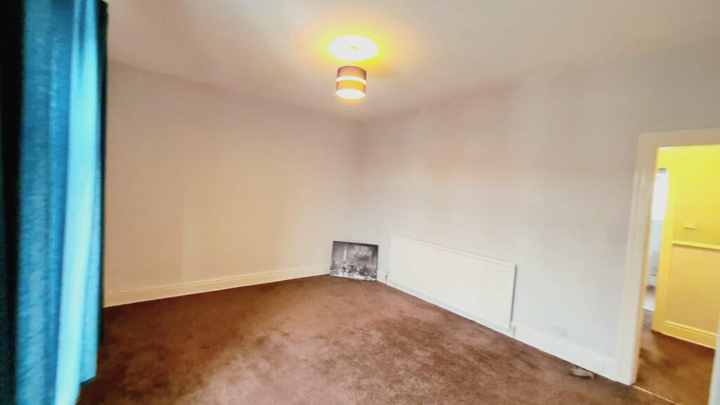 Greenacres Road, Oldham, Greater Manchester, OL4 photo 5