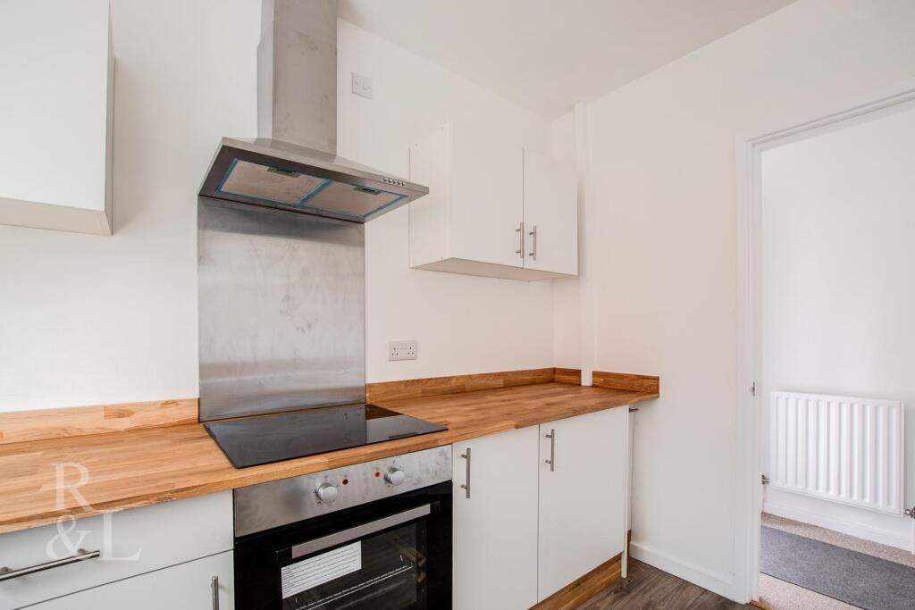 Apartment in Rushcliffe, Lady Bay - View 4