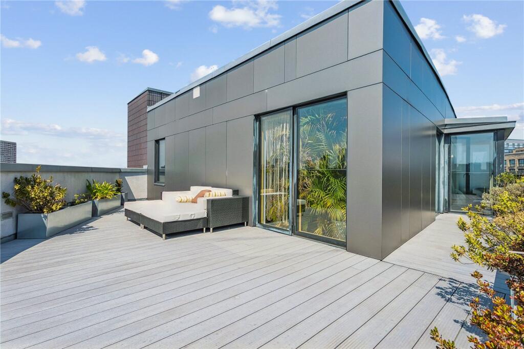 Main image of property: Andover Court, 5 Mint Street, London, E2