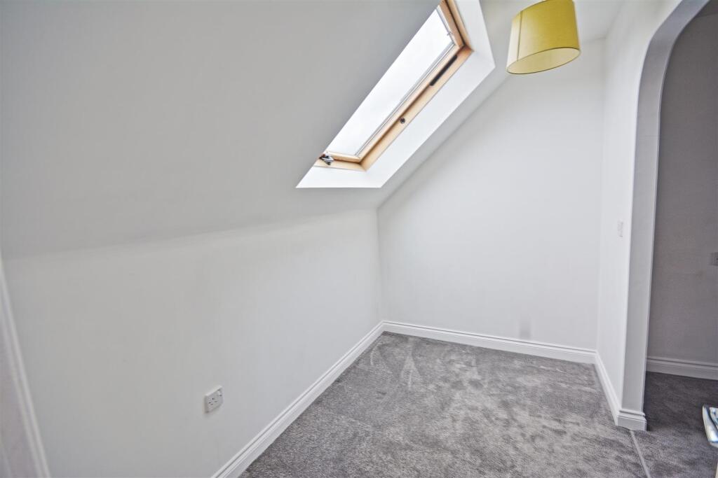 House in Northampton - More