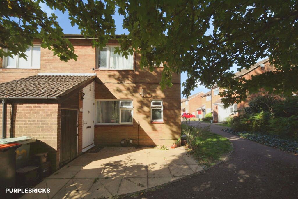 Main image of property: Rosedale, Dunstable, LU5