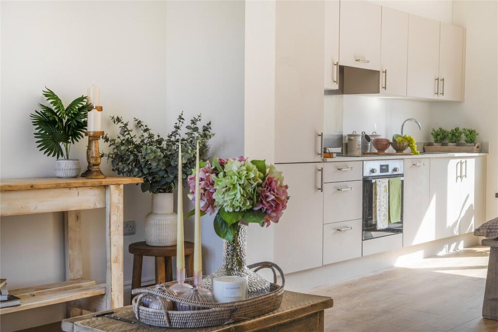 Main image of property: Guildford Road, Runfold, Farnham, Surrey, GU10