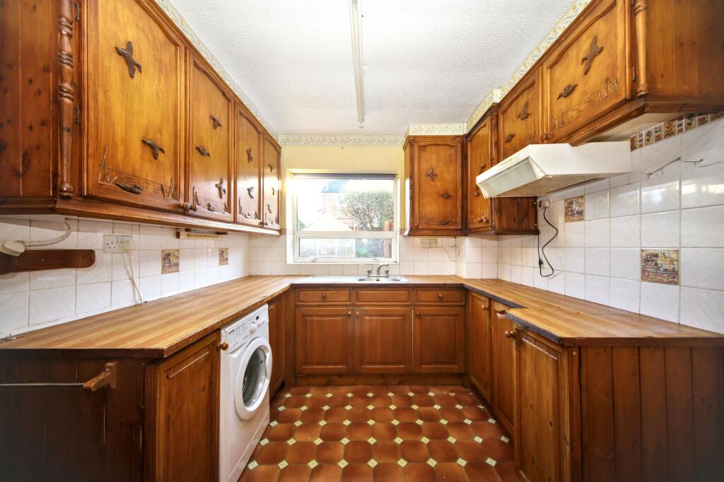 Hallbridge Gardens, Upholland, WN8 photo 3