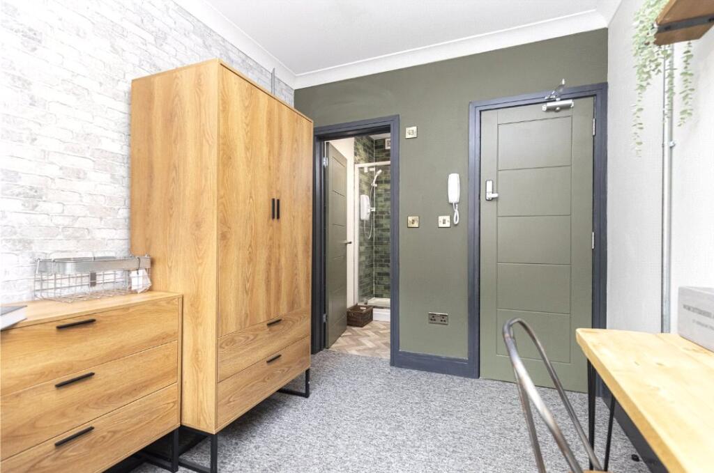 Main image of property: Gordon Avenue, Southampton, Hampshire, SO14