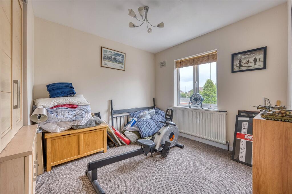 House in Stoke-on-Trent - More